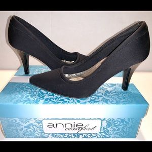 Classic Black Pumps